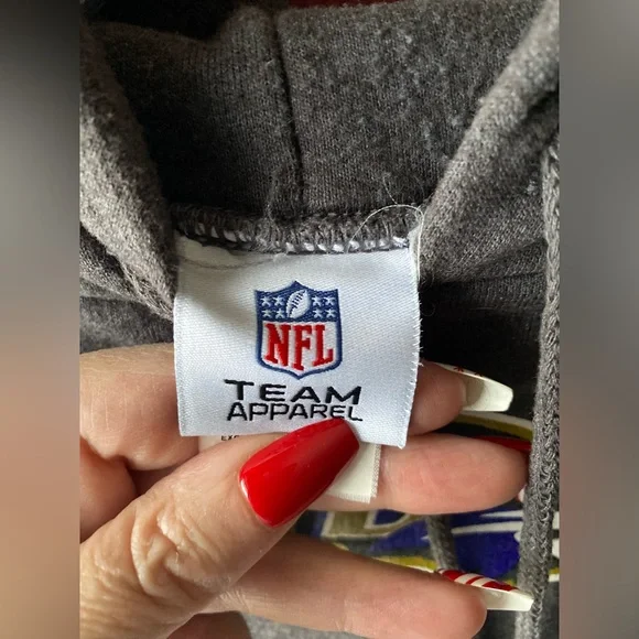 Baltimore Ravens NFL Tram Apparel Hoodie Size M Sweatshirts & Hoodies